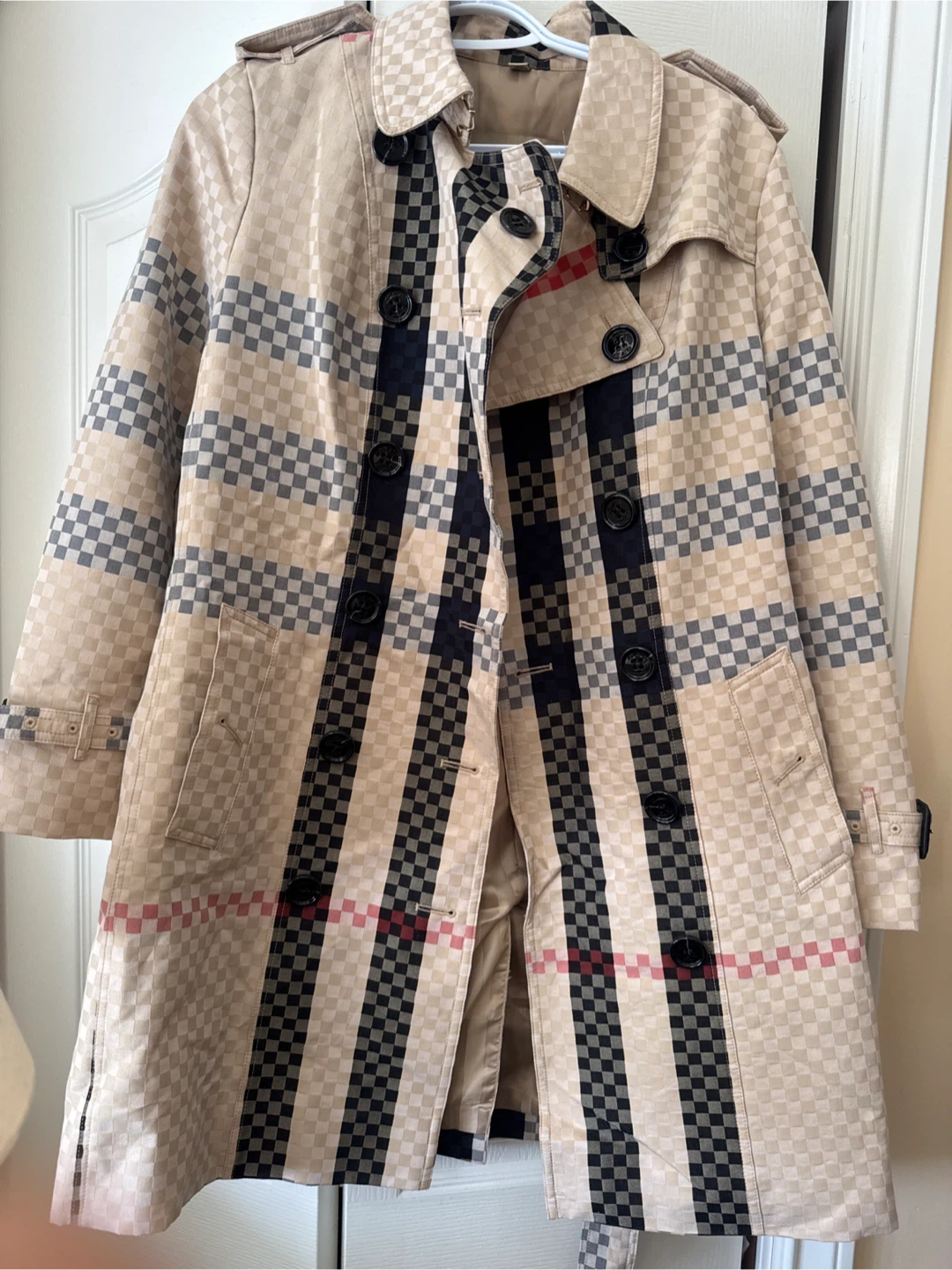 Burberry London England Trench Coat - photo 2