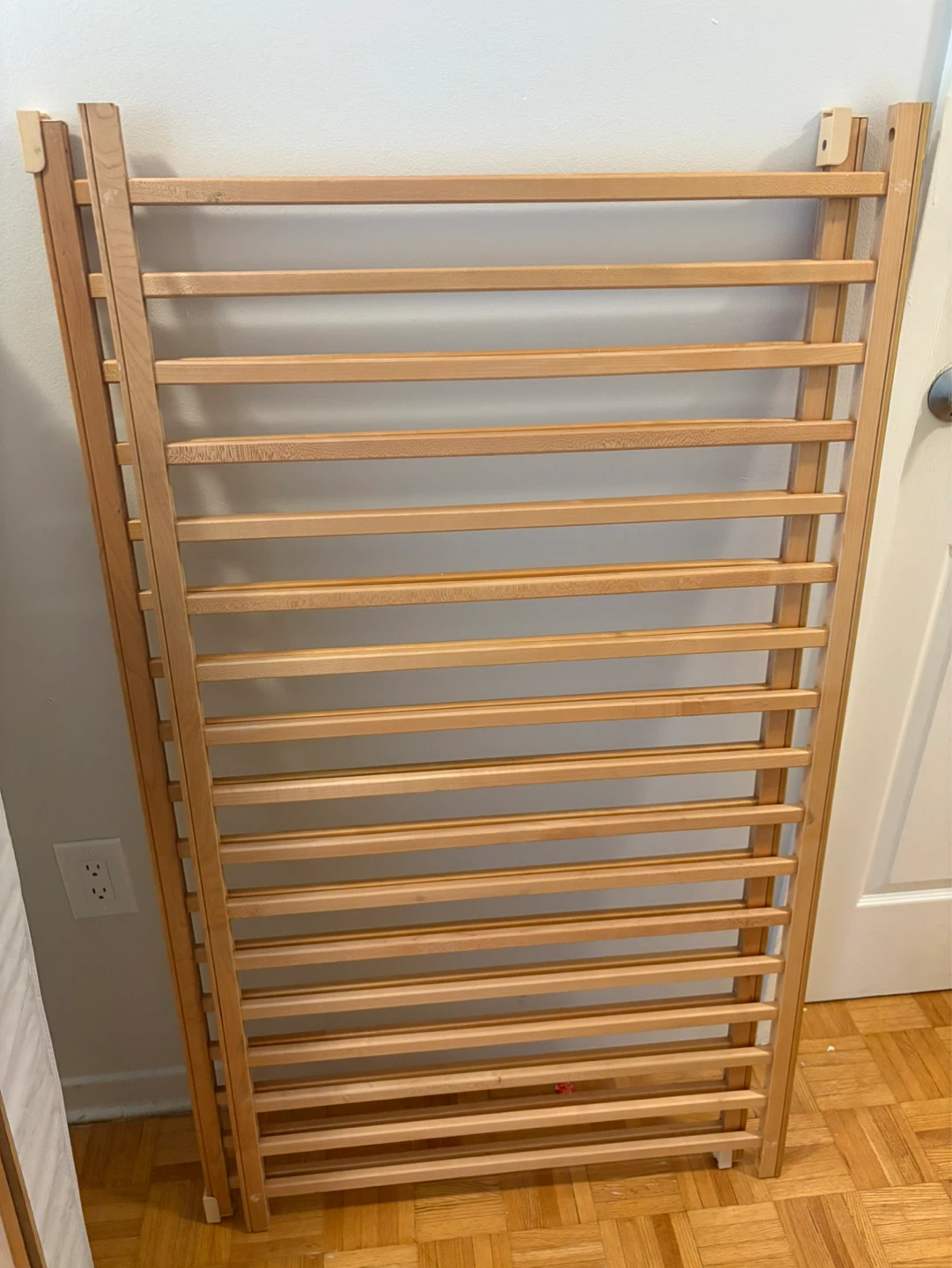 Wooden Crib and Mattress Set - photo 2