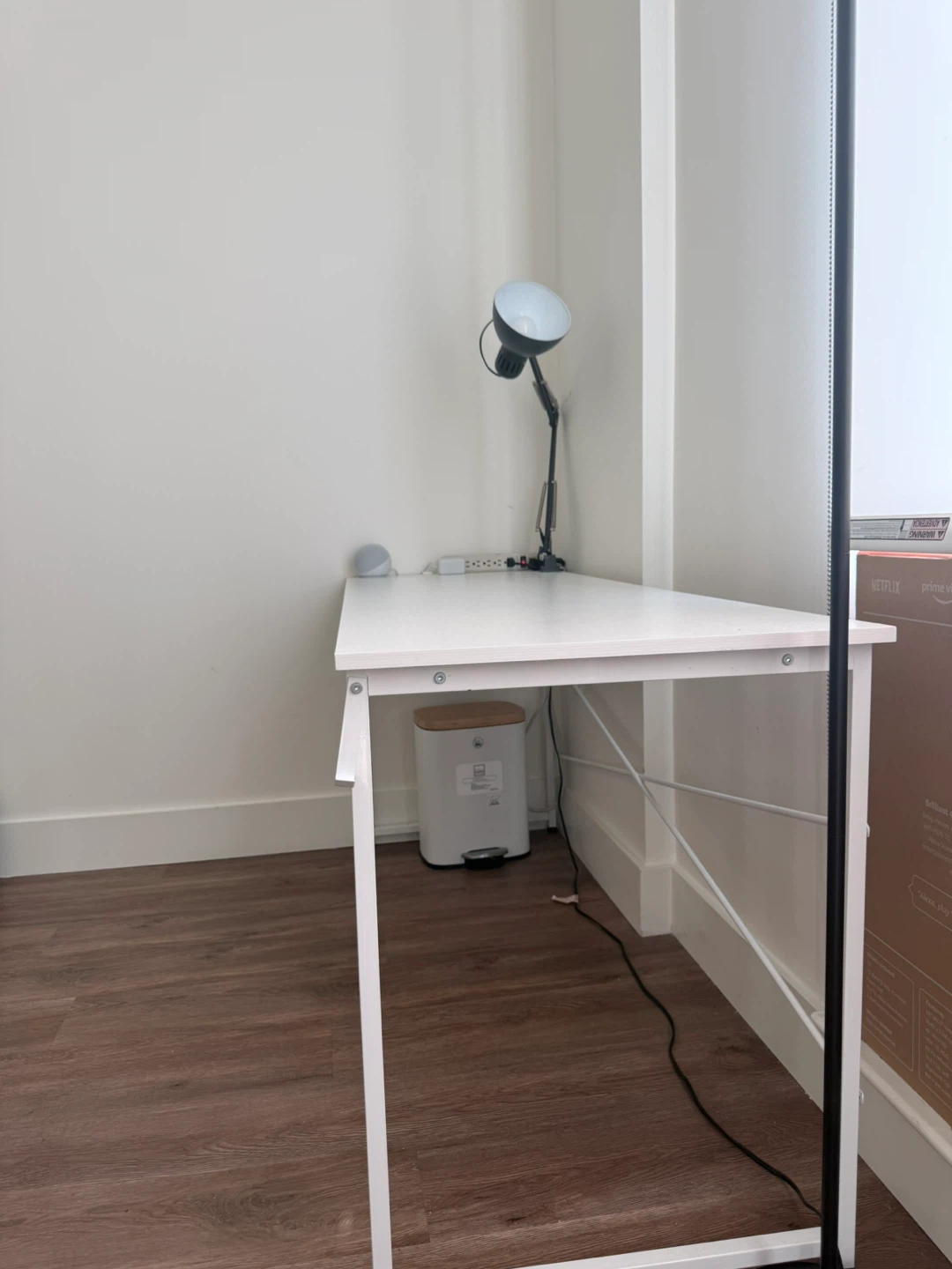 White Desk 63” - photo 2