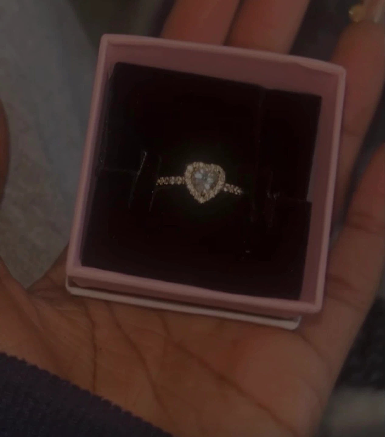 Heart-shaped Ring with Rhinestones Pandora