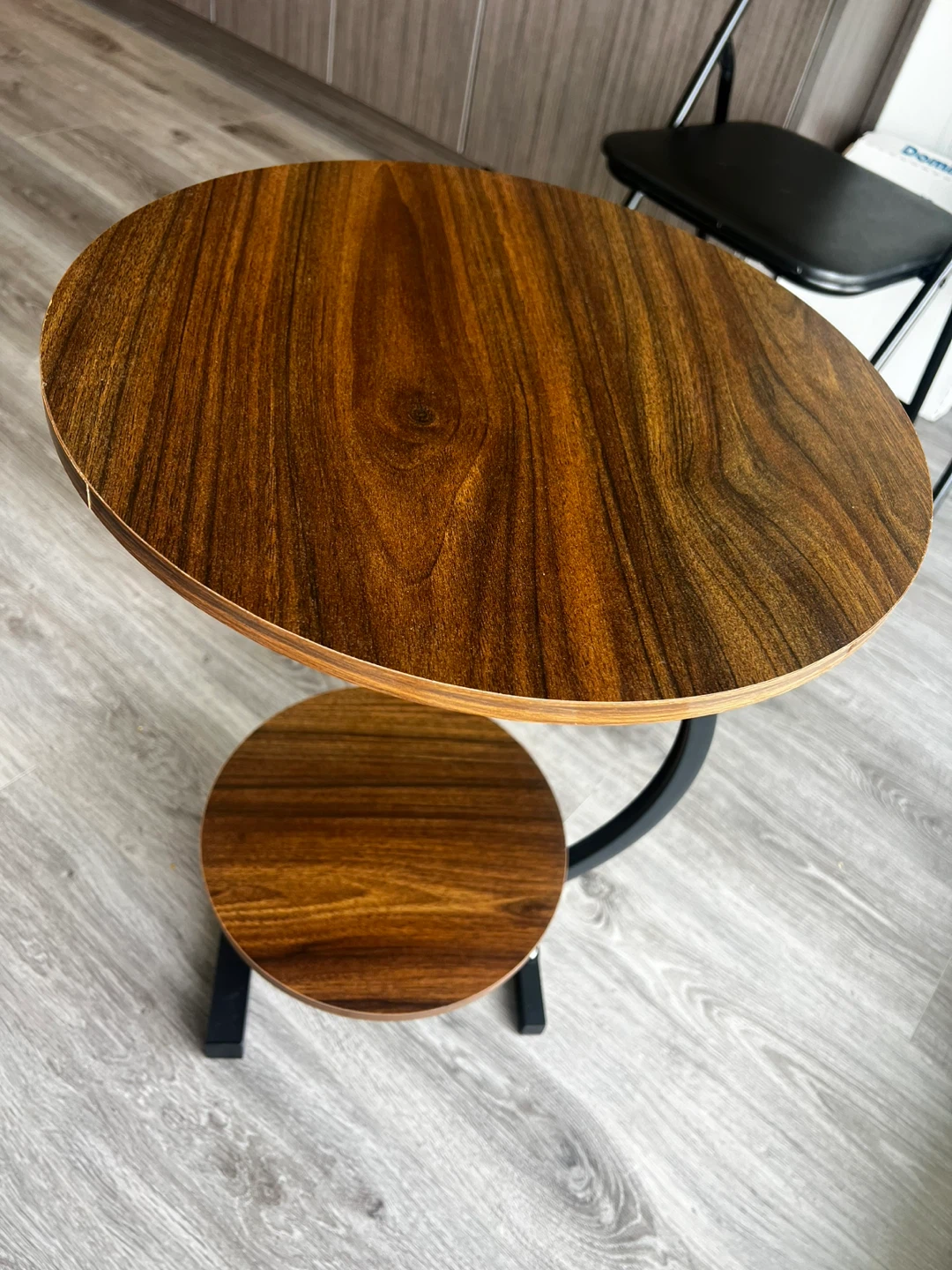 Round Two-Tier Side Table - photo 2