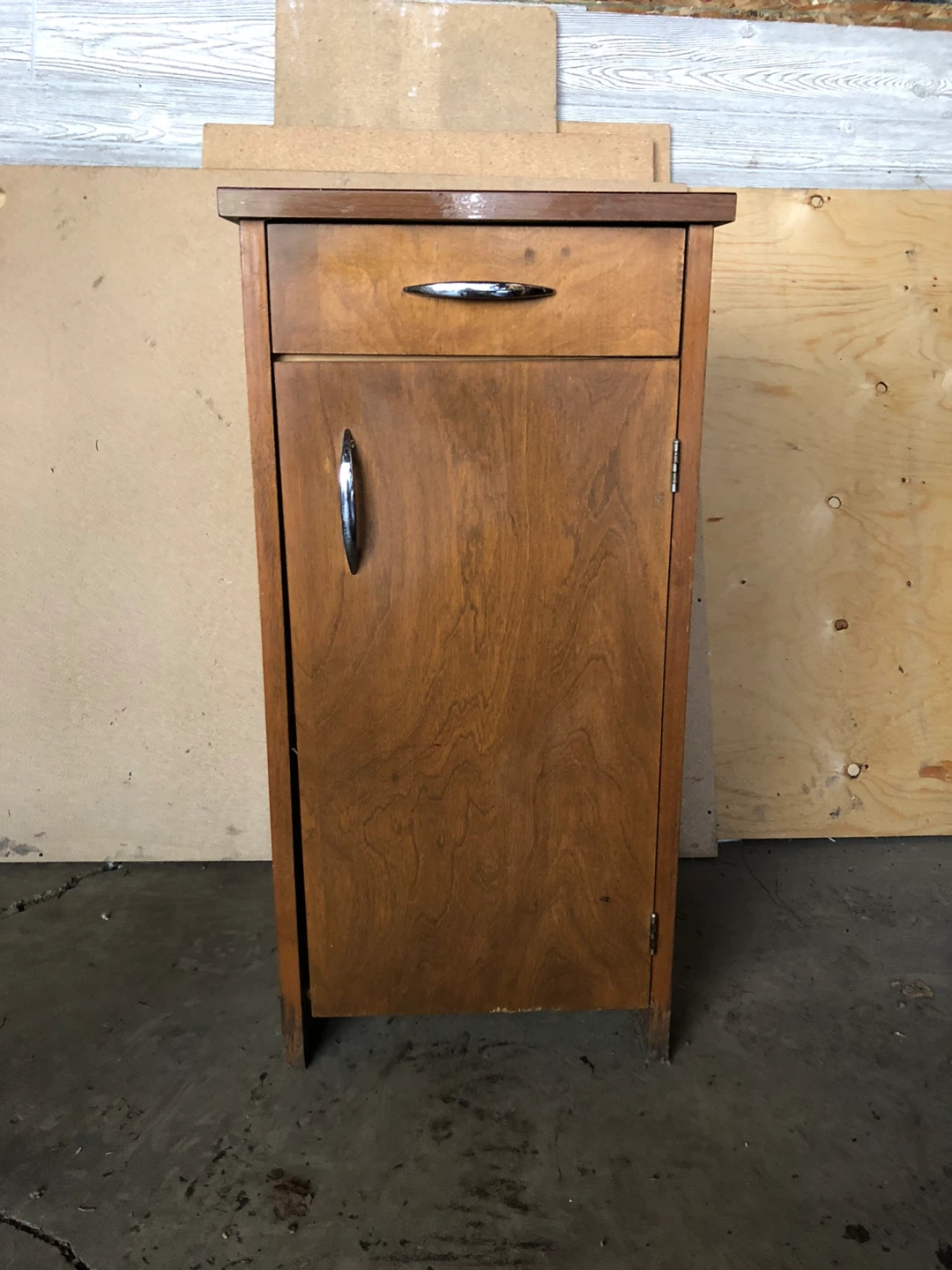 Wooden bedside table with drawer and cabinet - photo 2