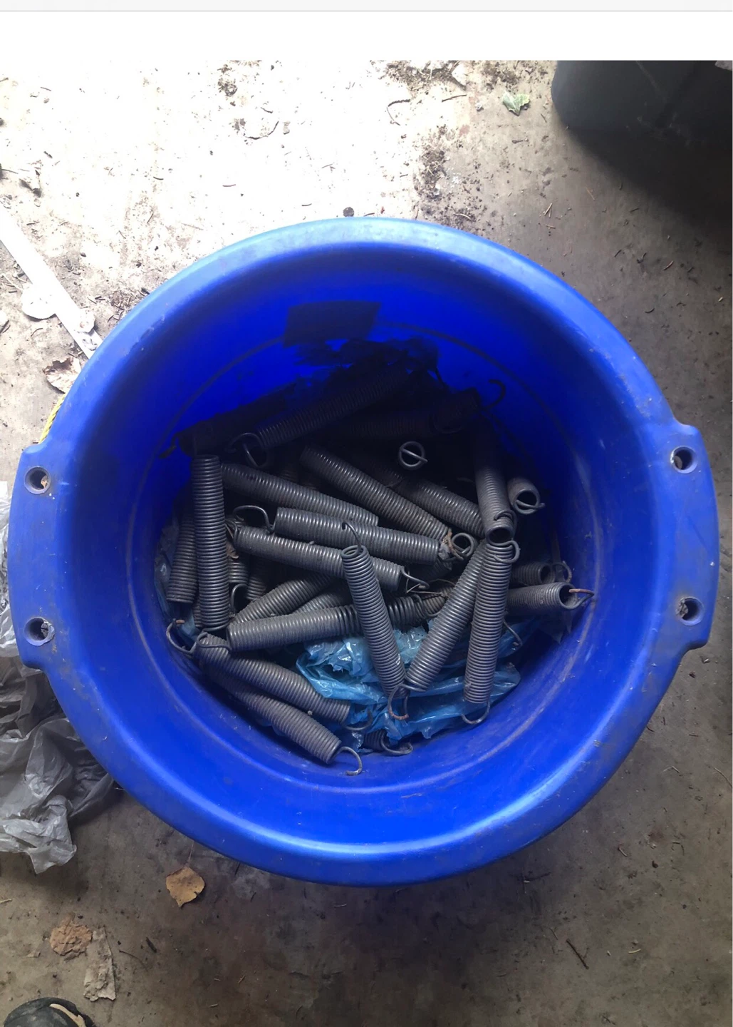 Lot of 20 Extension Springs with Hooks