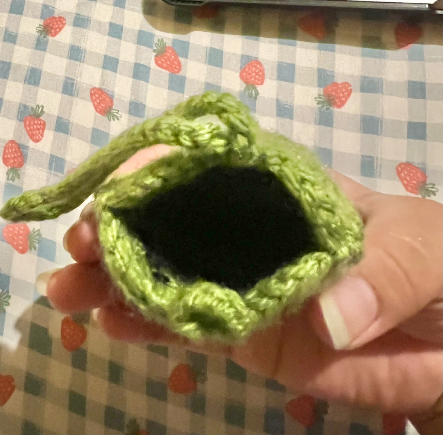 Handmade Crochet Frog Keychain Pouch - photo 3
