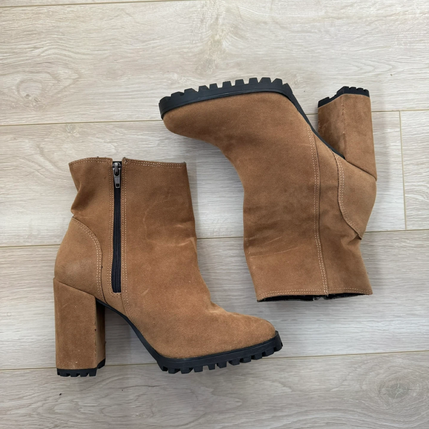 Ankle Boots Tan