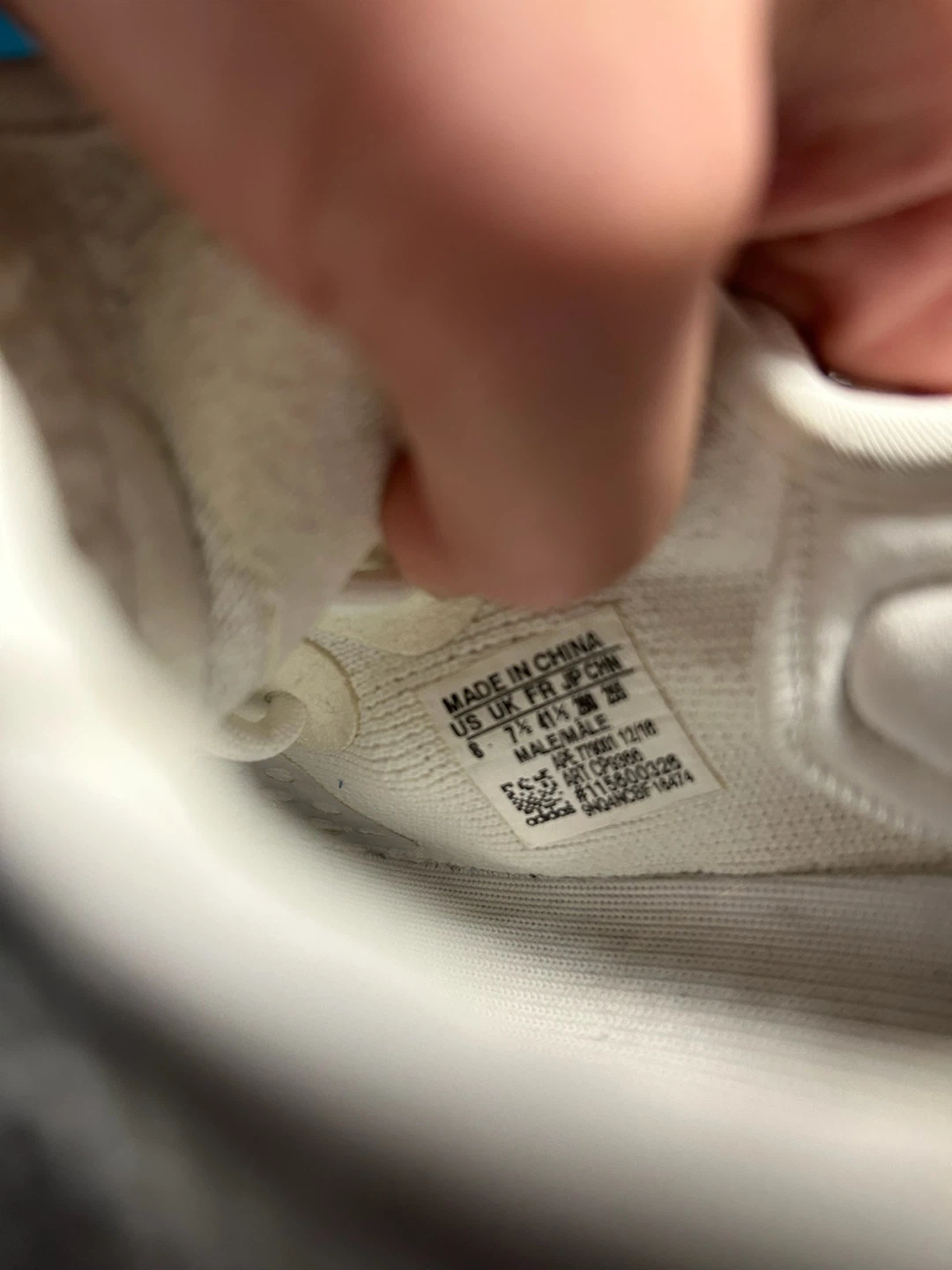 Adidas Yeezy 350 cream size 8 authentic - photo 2
