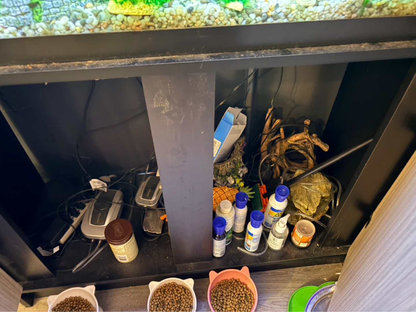 45 gallon tank with Cabinet Stand - photo 3