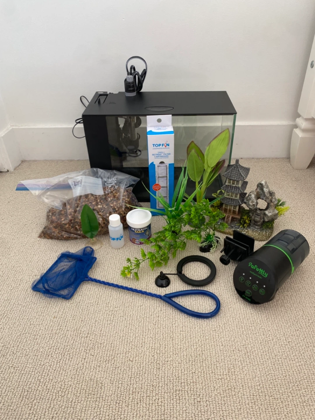 3 Gallon Top Fin Fish Tank + Accessories