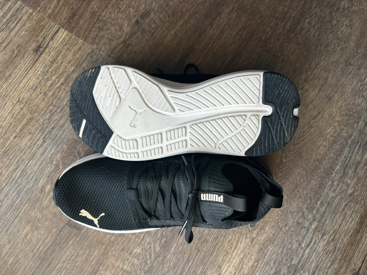 Puma Women's Running Shoes Softride Black/Gold 7.5