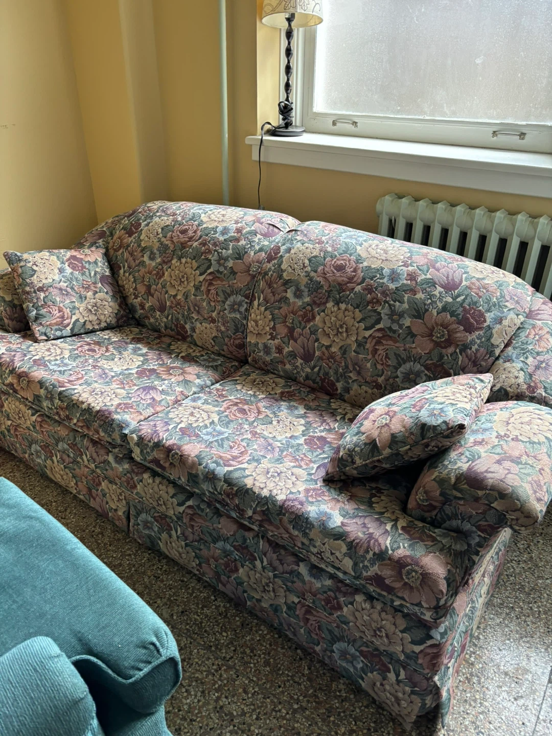 Floral Print Sofa with Accent Pillows
