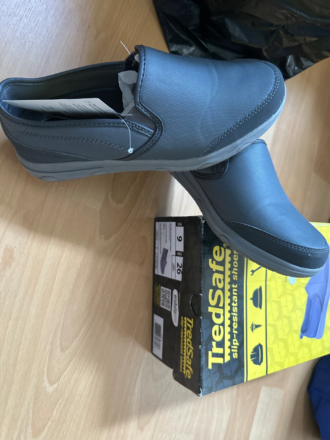 TredSafe Slip-Resistant Shoes - photo 3