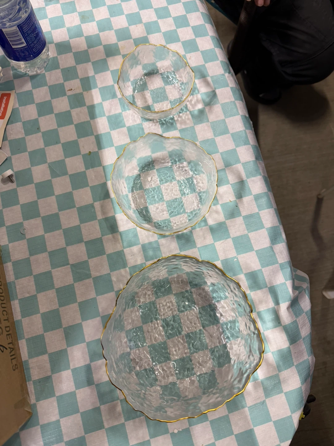Textured Glass Bowls with Gold Rim - Set of 3