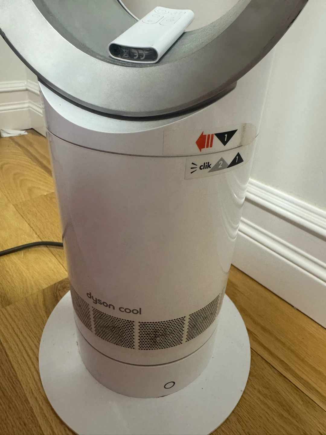 Dyson Cool fan with Remote Control - photo 2