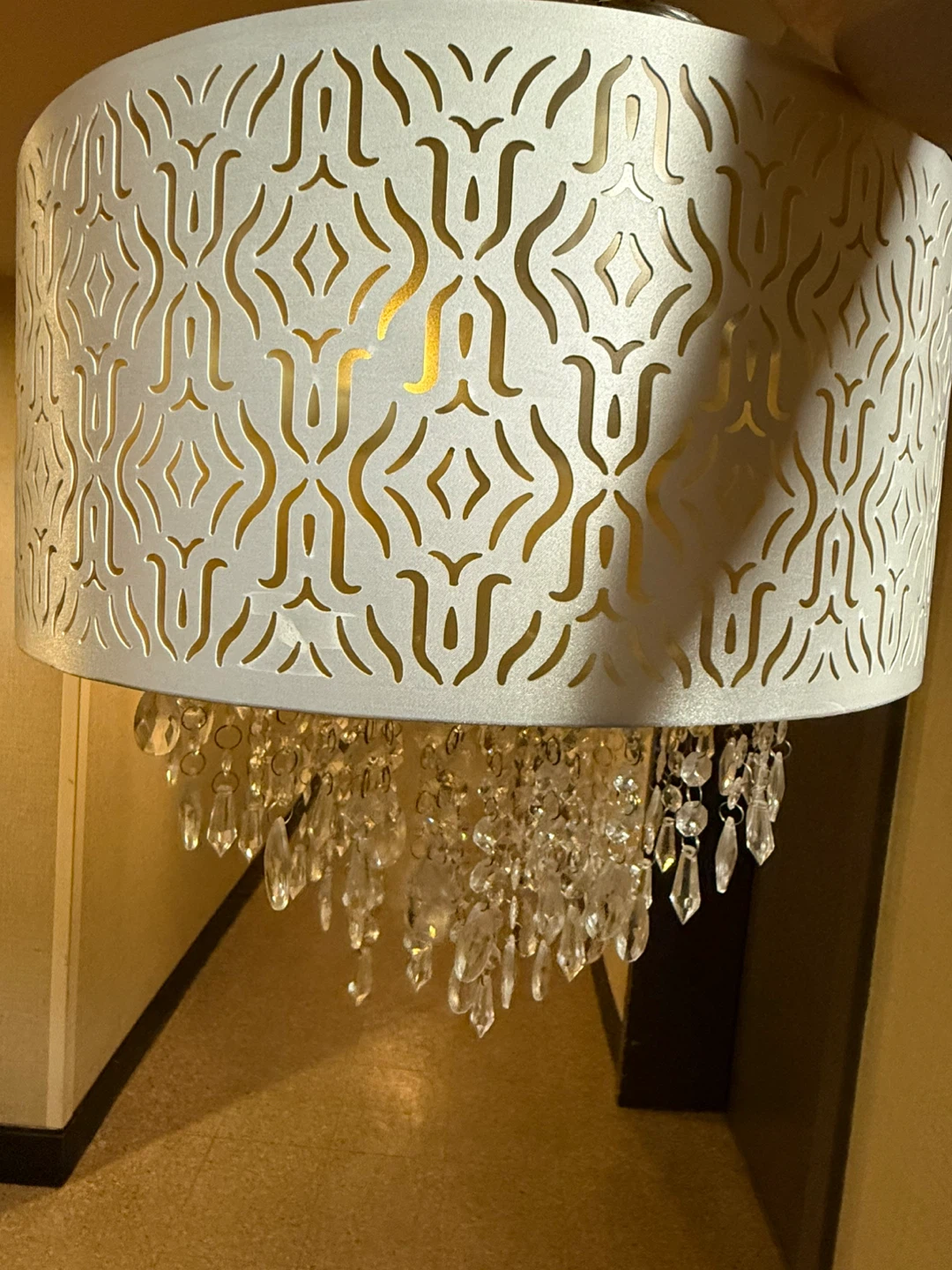 White Drum ceiling light with Crystal Droplets