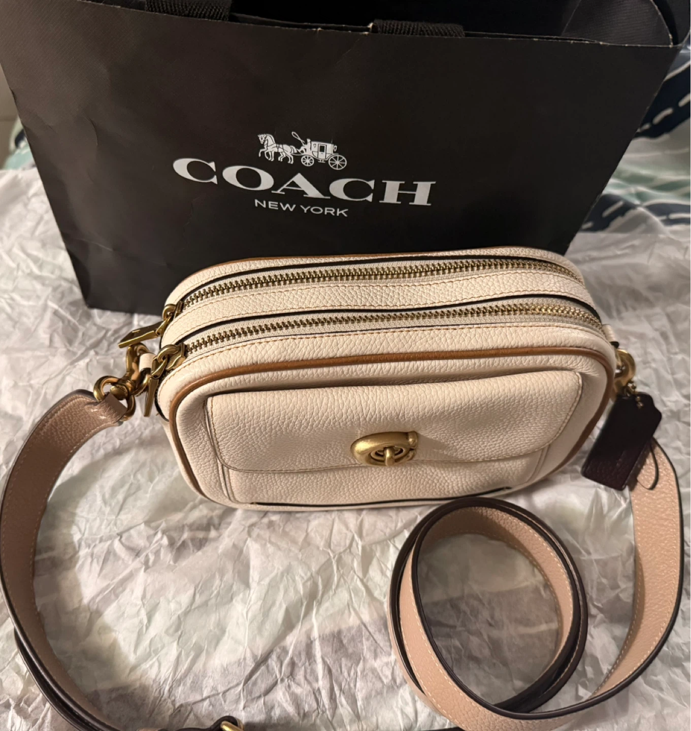 Coach Crossbody Bag - White Pebble Leather - photo 2