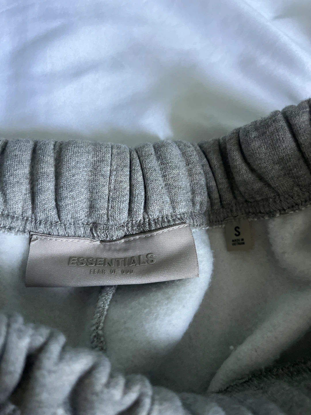 ESSENTIALS SHORTS DARK OATMEAL - photo 2