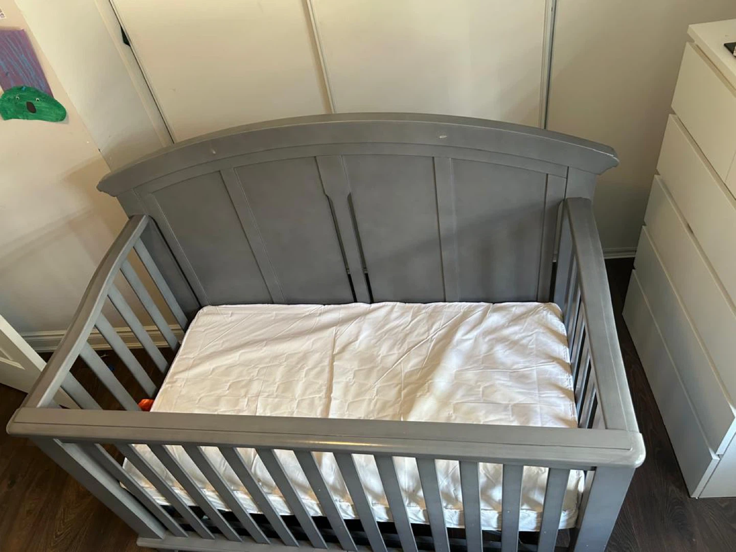 Grey Convertible Baby Crib - photo 3