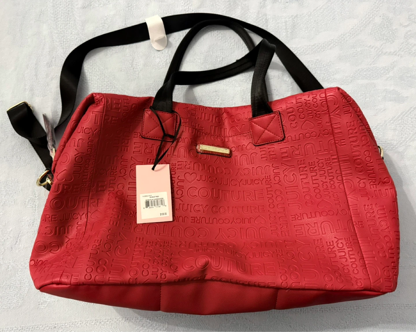 Juicy Couture Scarlet Red wordplay weekender bag - photo 4