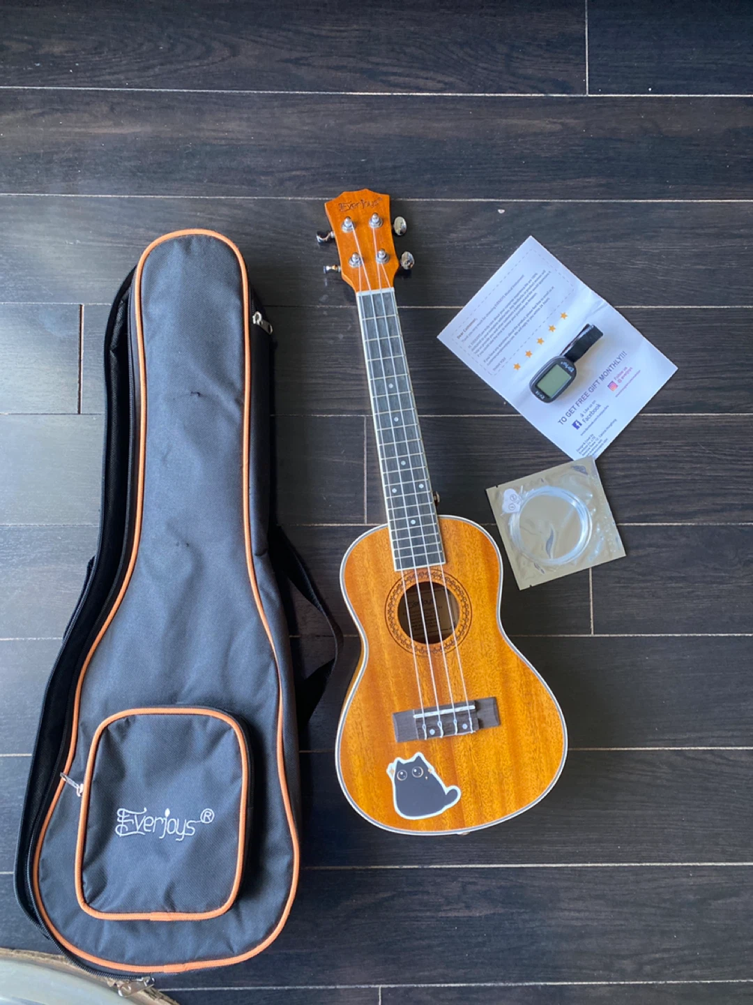 Everjoys Ukulele with Gig Bag and Accessories