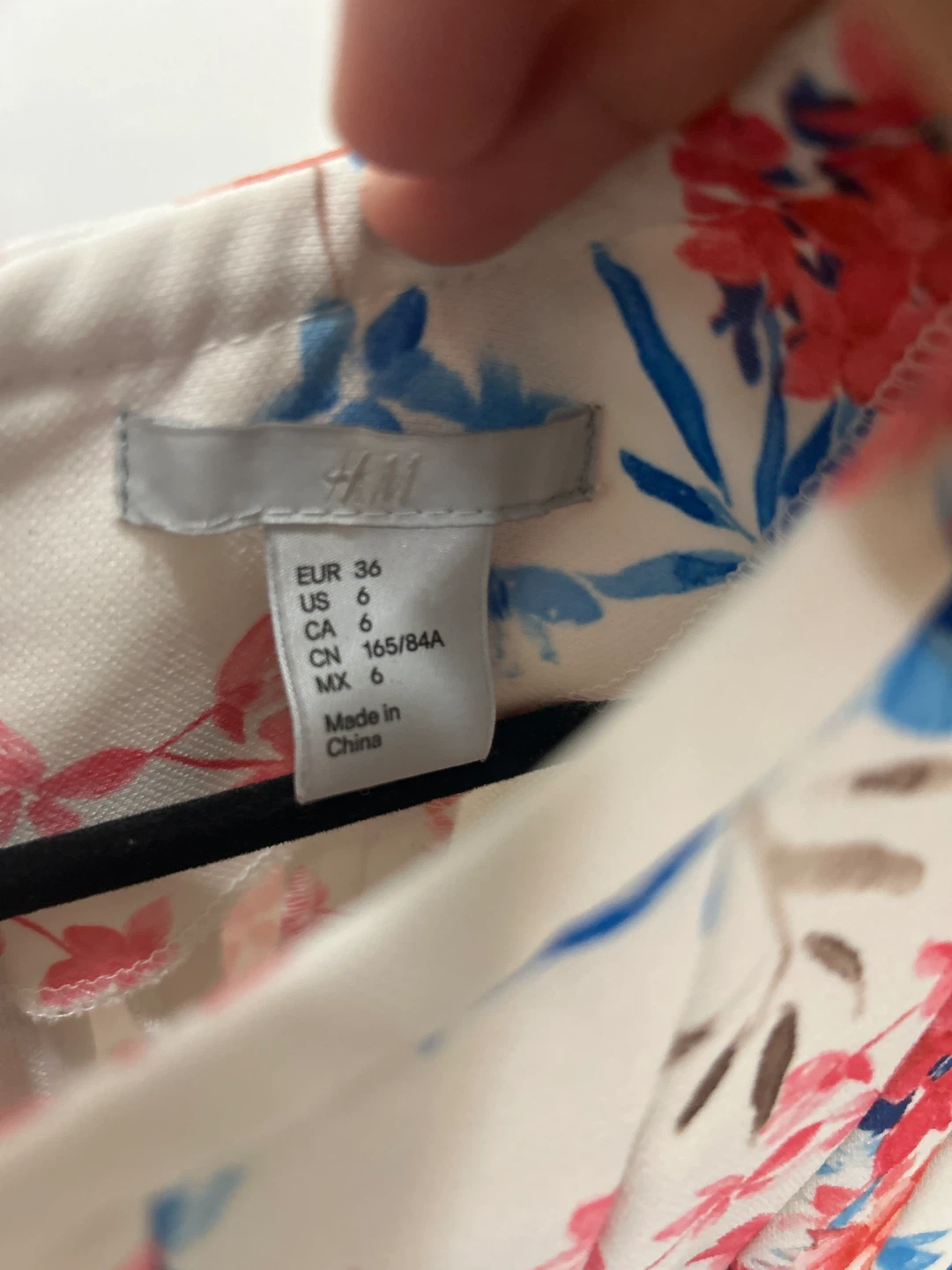 H&M Floral Print Dress - Size US 6 - photo 3