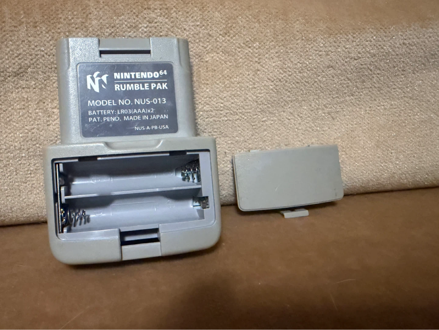 Nintendo 64 Rumble Pak NUS-013 - photo 2