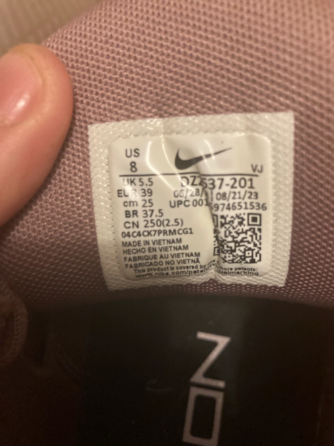 Nike Metcon Women's Training Shoes - Size 8 - photo 2