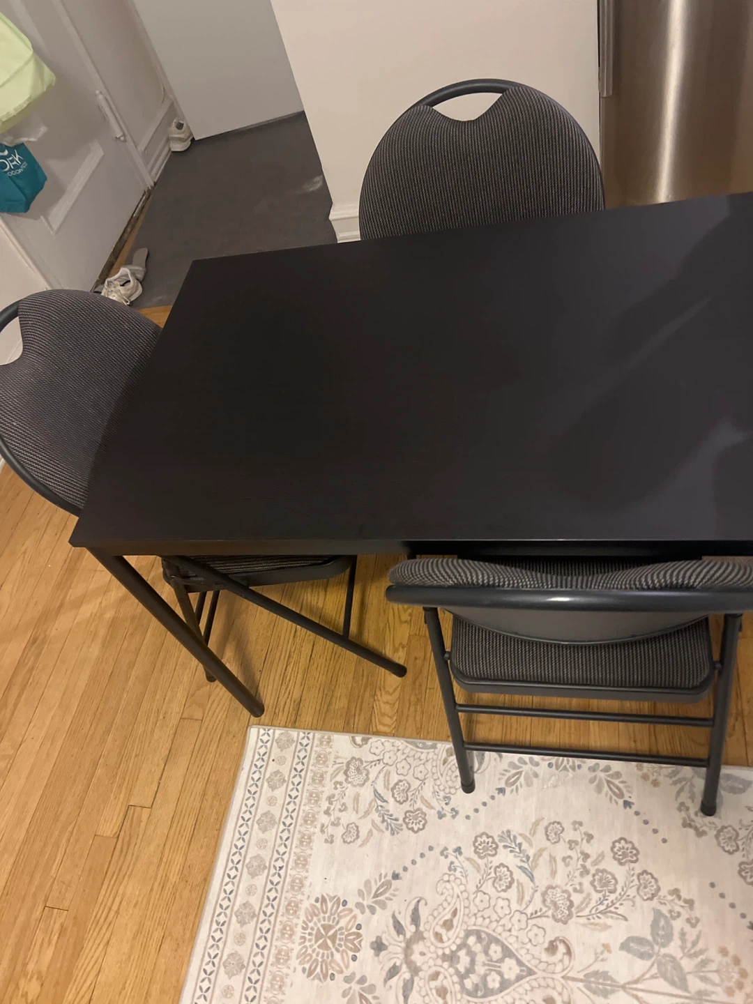 Moving sale