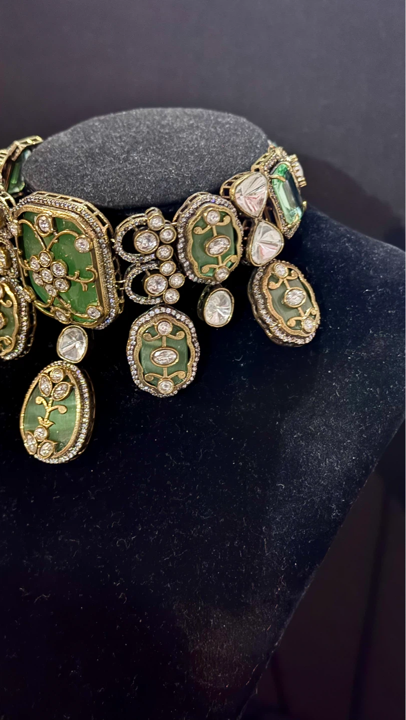 Mint green choker set by sabyasachi - photo 3