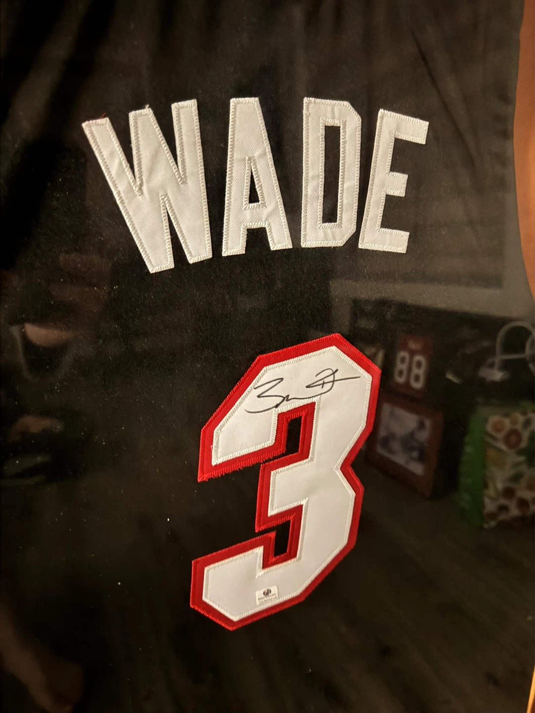 Dwyane Wade Signed and Framed Jersey - photo 2