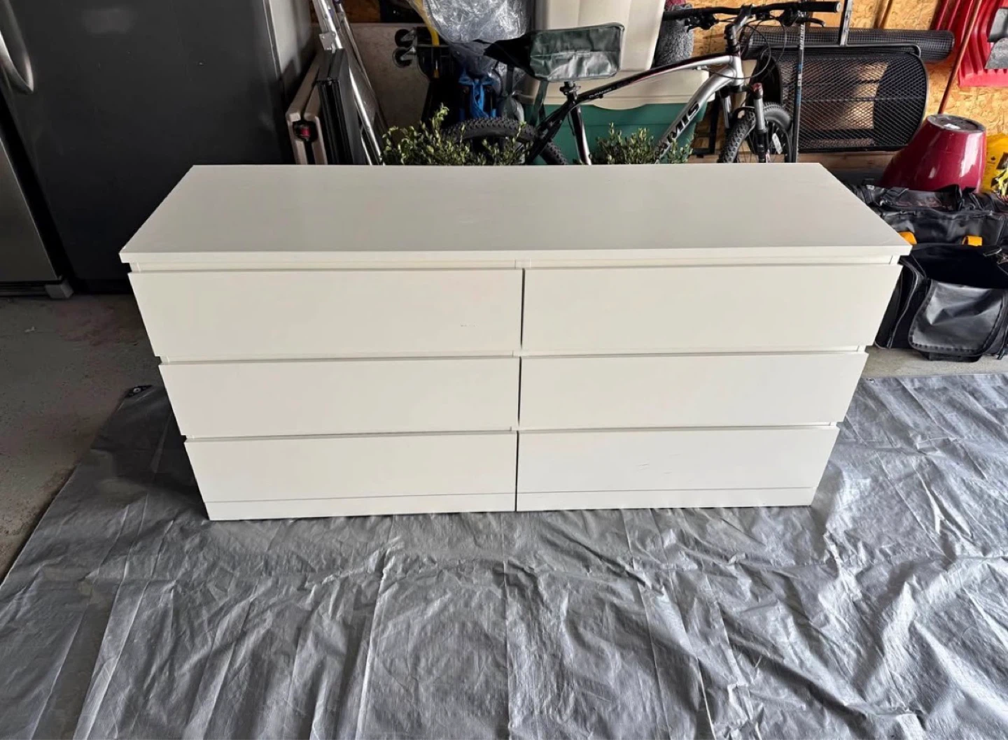 IKEA MALM white dresser 6 drawers