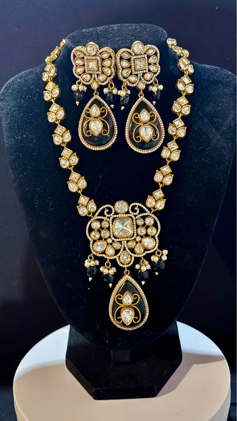 Gold Necklace and Earring Set with Diamonds and Black Stones