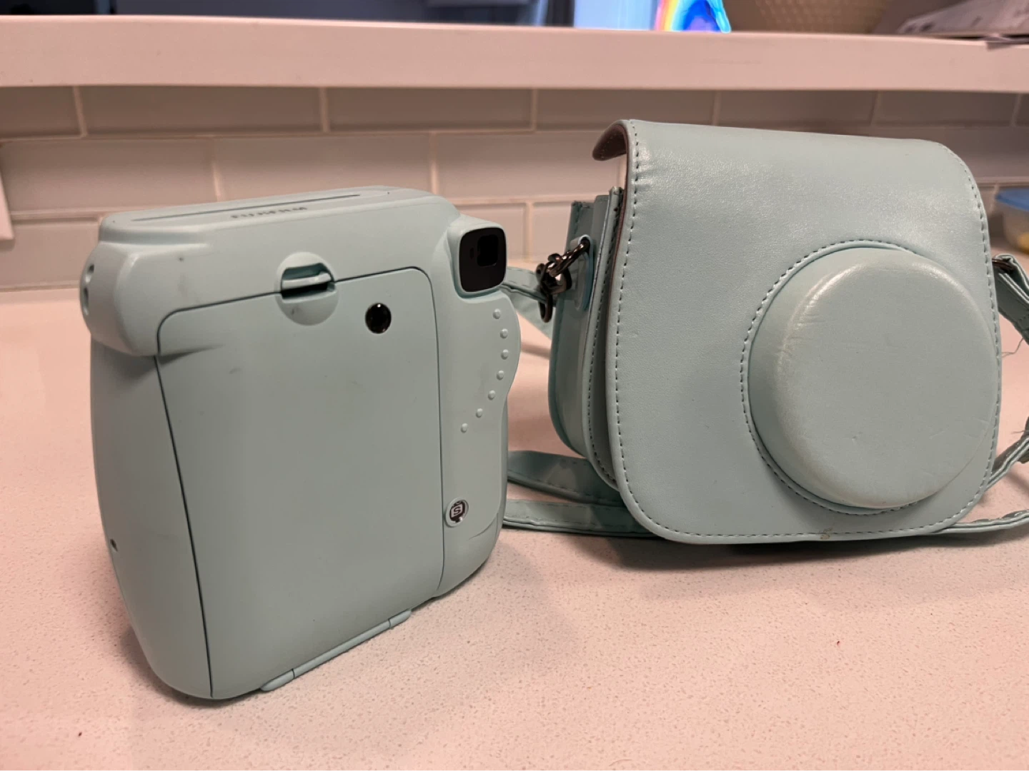 Fujifilm Instax Mini 9 Camera with Case - Ice Blue - photo 3