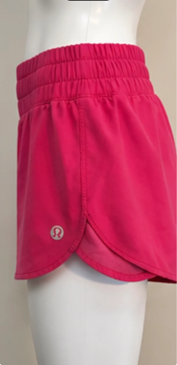 Lululemon Hotty Hot Shorts - Pink