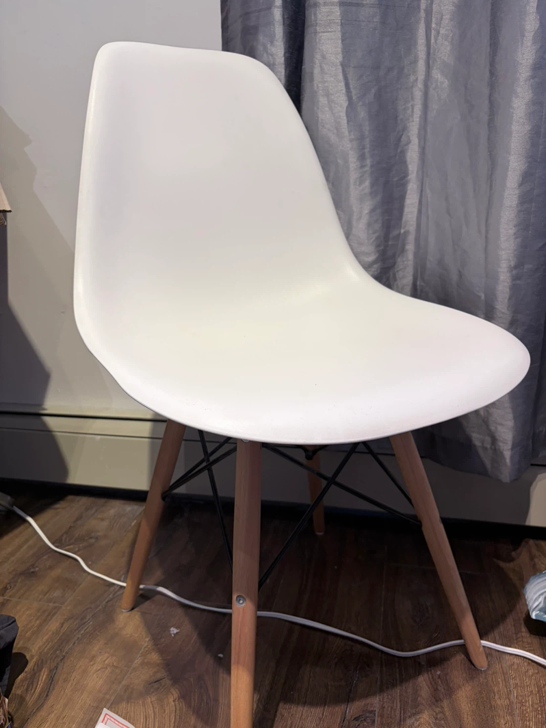 White Dining Chair with Wooden Legs