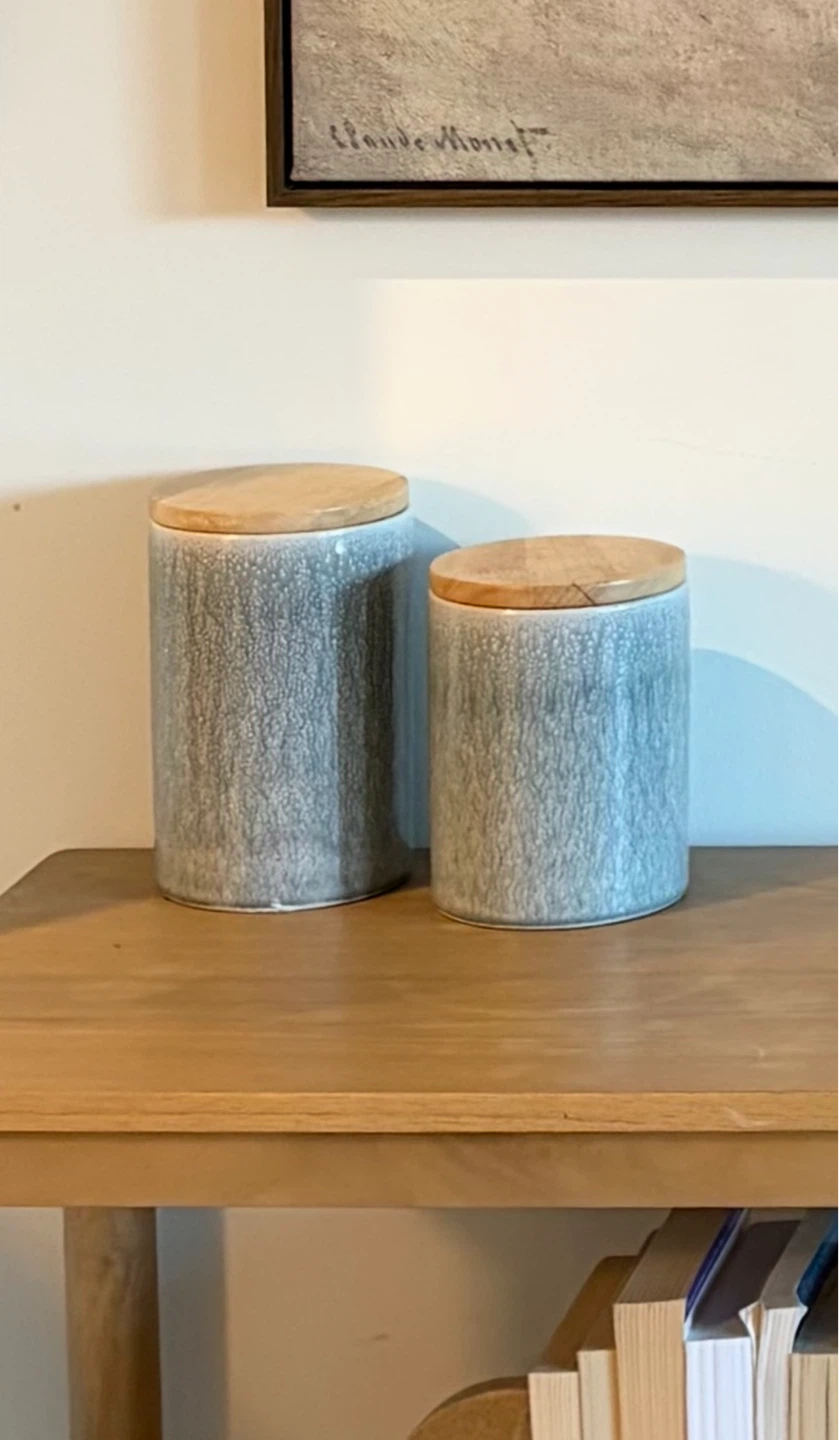 Set of 2 Ceramic Canisters with Wooden Lids