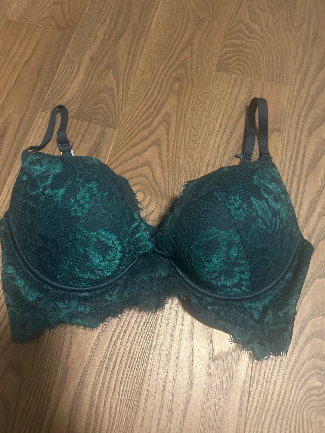 La Senza Green Lace Bra - Size 36D