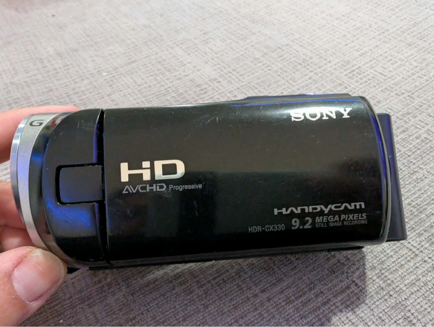 Sony Handycam HDR-CX330 HD Camcorder