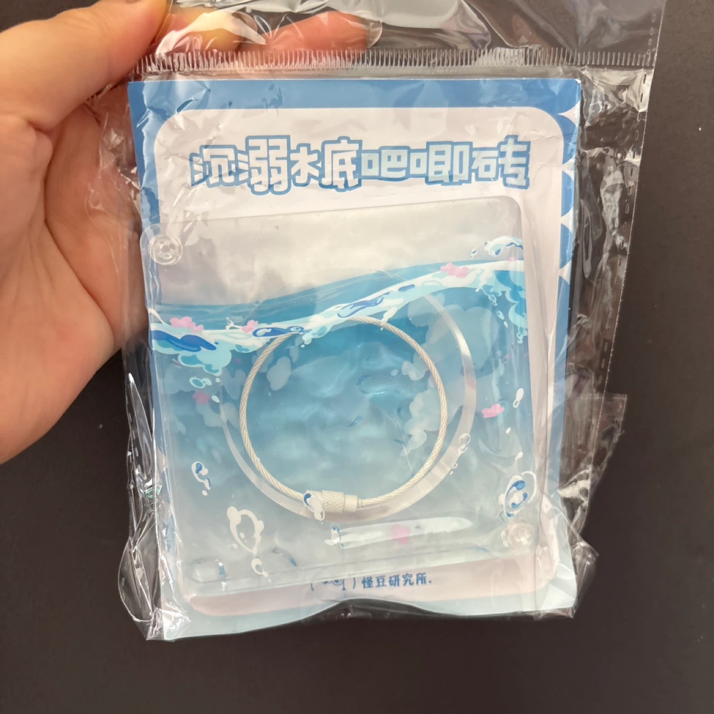 Acrylic Keychain badge pin Holder - Blue - photo 2
