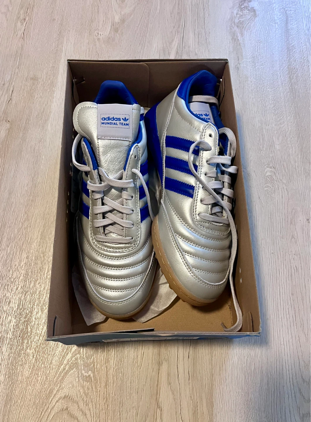 Adidas Mundial Team RS Soccer Shoes Size 7 Silver Blue