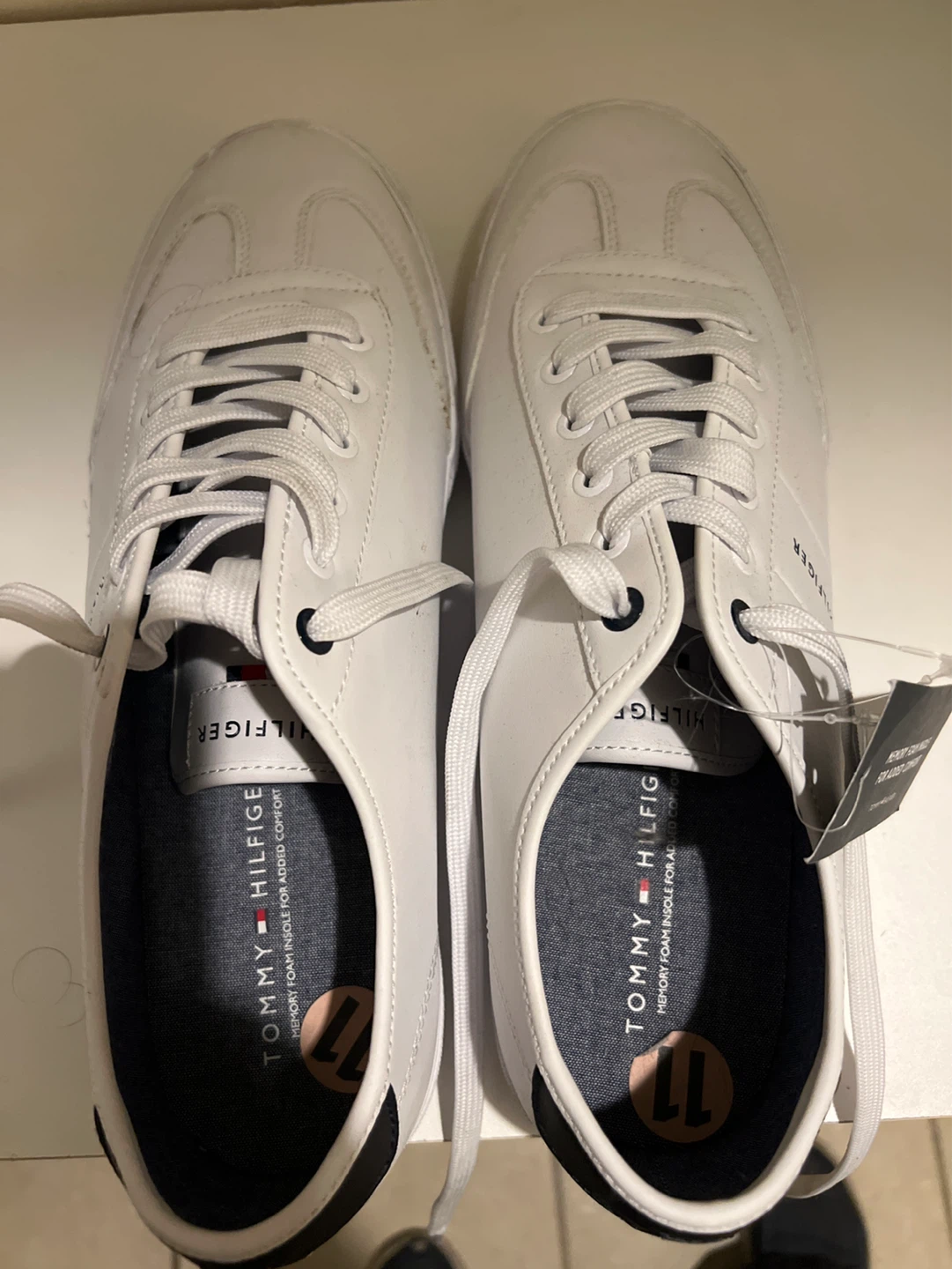 Tommy Hilfiger shoes - photo 2