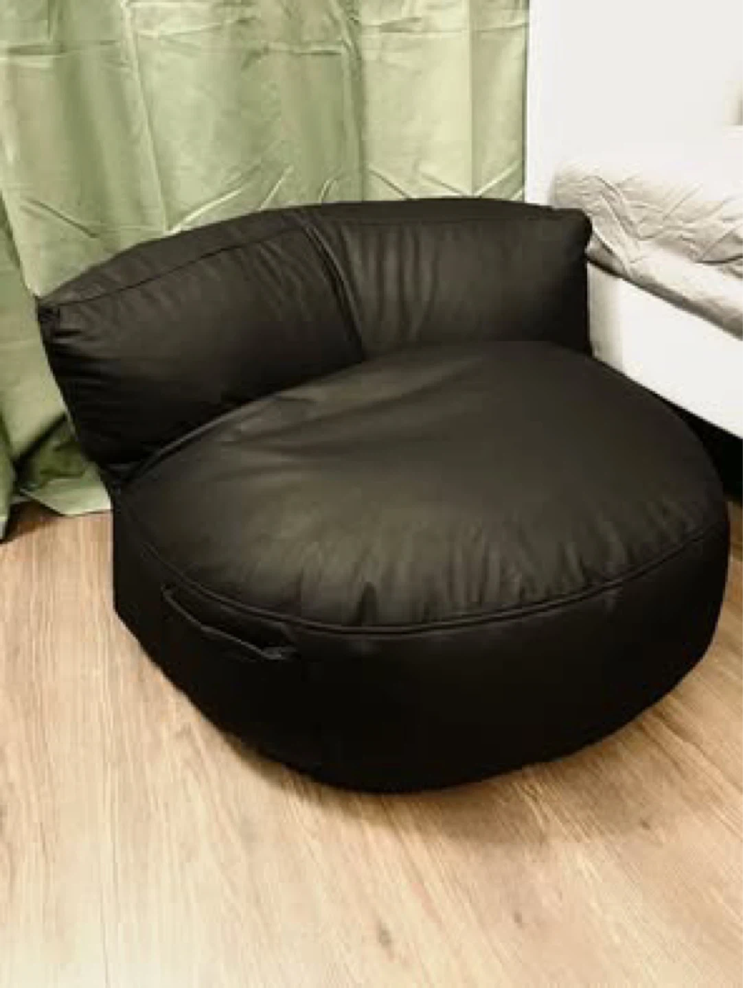 Bean bag chair (Black faux leather) - photo 2