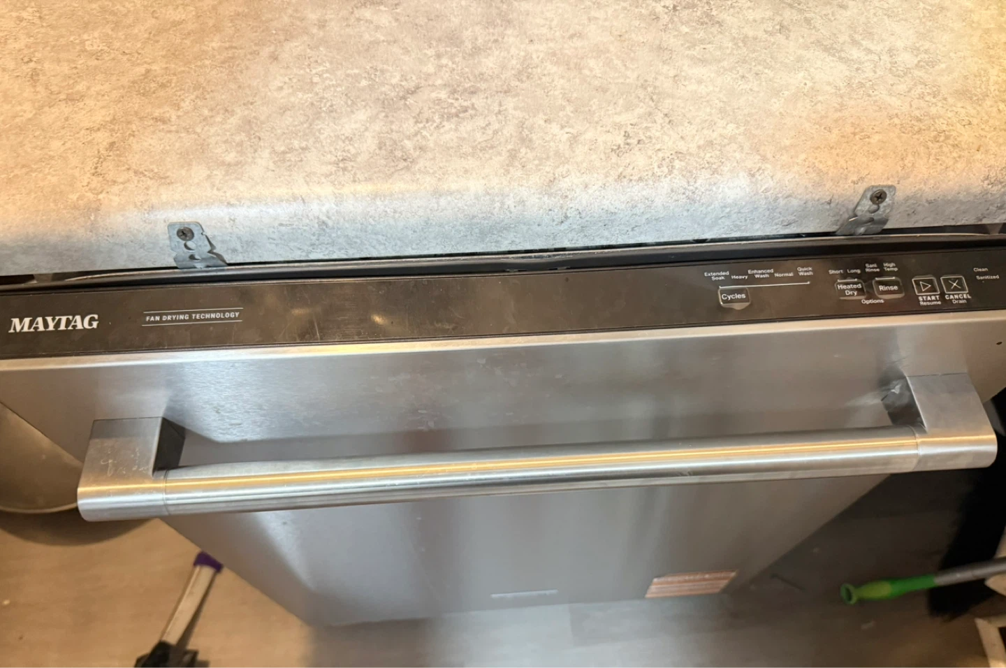 Moving sale (Read descriptions) - photo 3