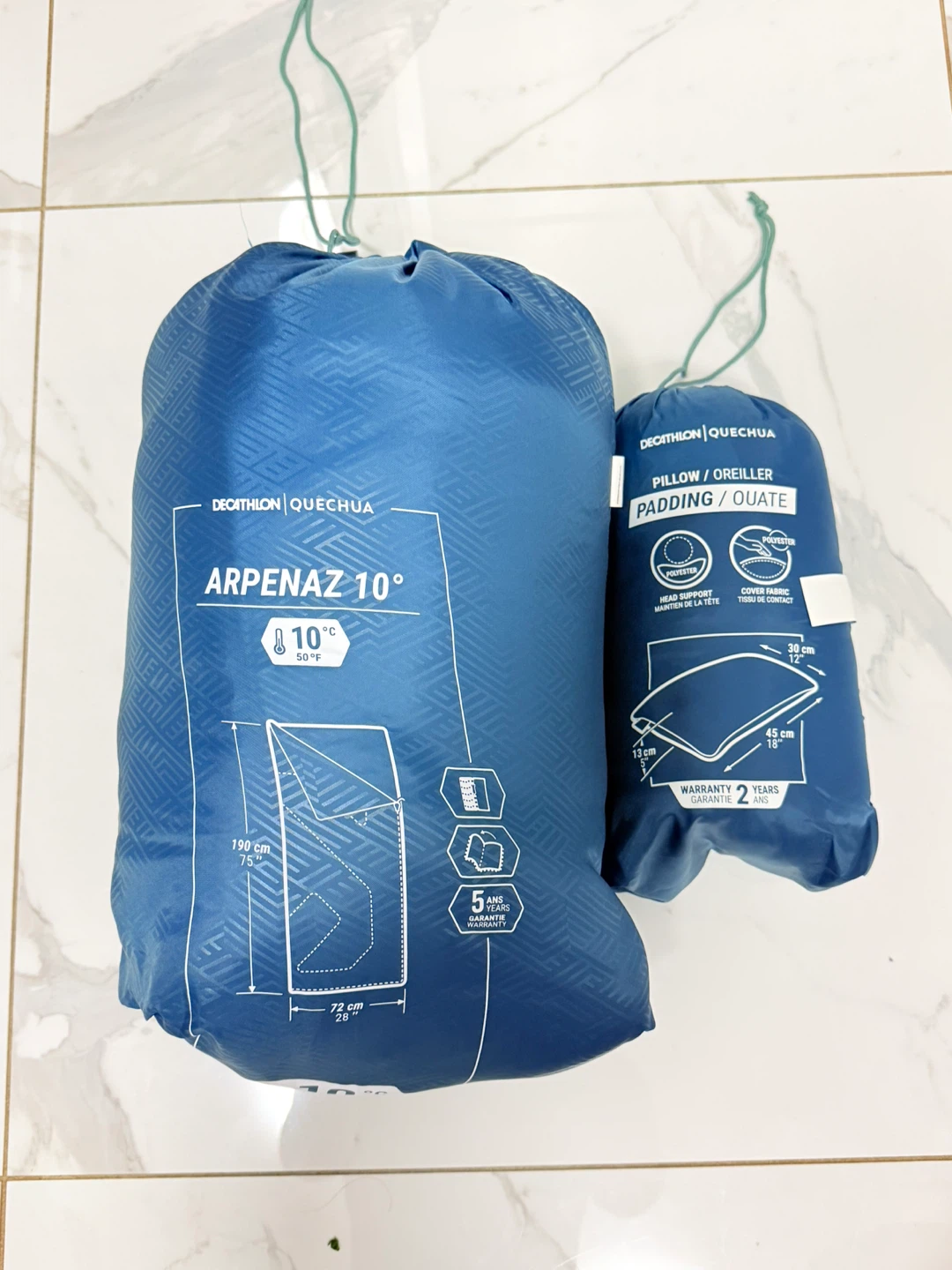 Sleeping bag with pillow - used only once - photo 3