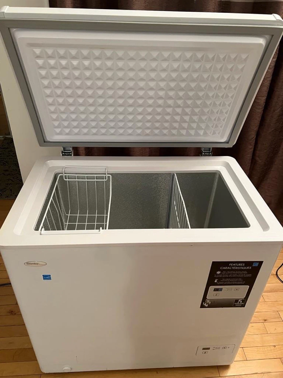 Danby Chest Freezer - photo 2