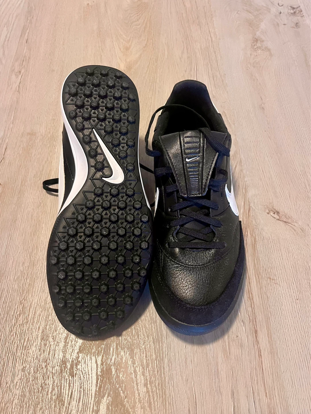 Nike Premier Soccer Cleats Size 7 men’s - photo 2