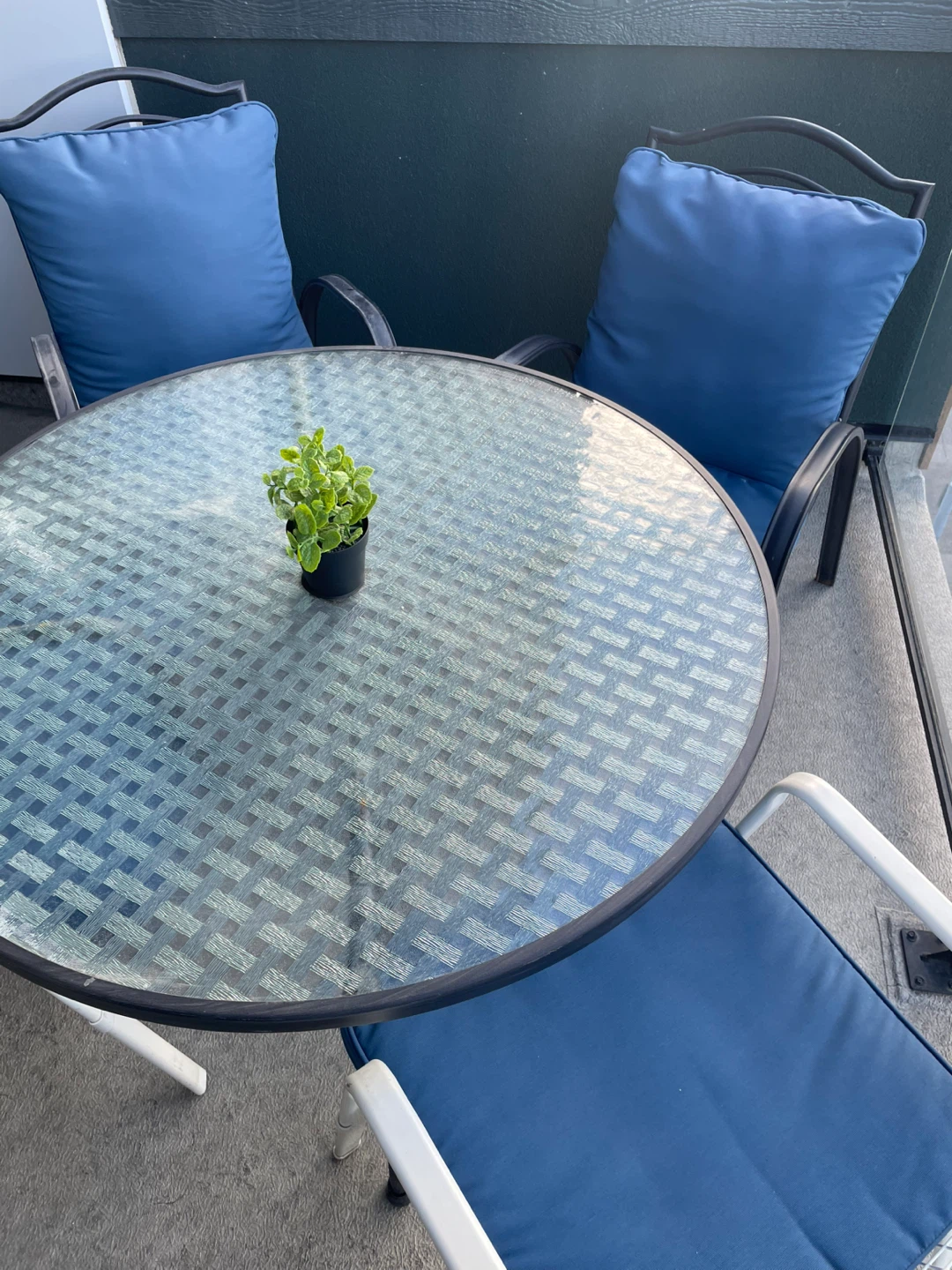 Patio set - photo 2