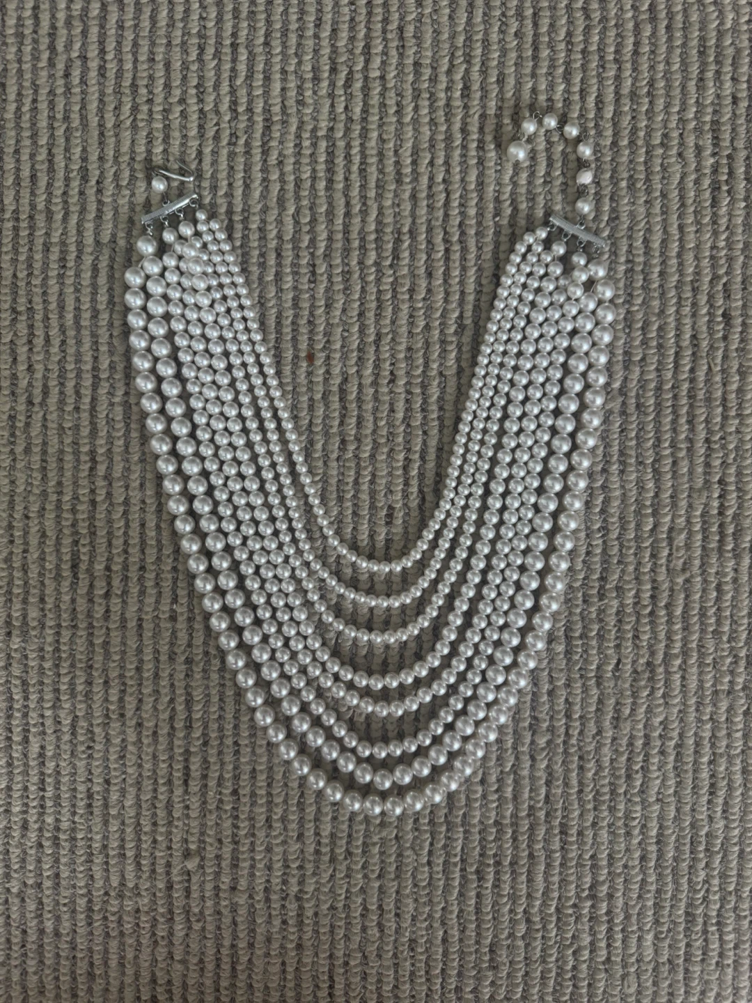 Multi-strand Faux Pearl Necklace - photo 3