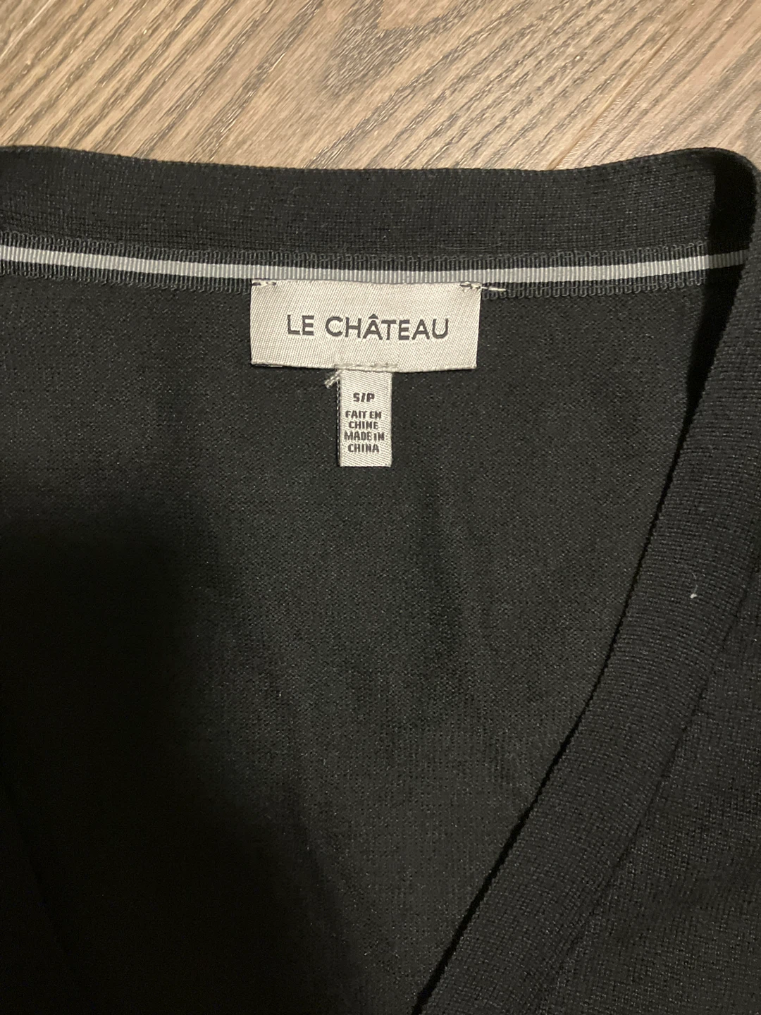 LE CHÂTEAU Black Cardigan - Size S/P - photo 2