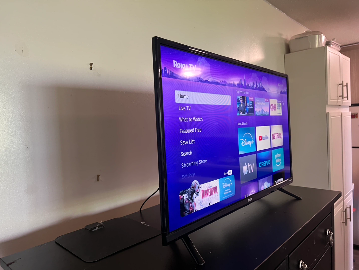 RCA 32" Roku TV