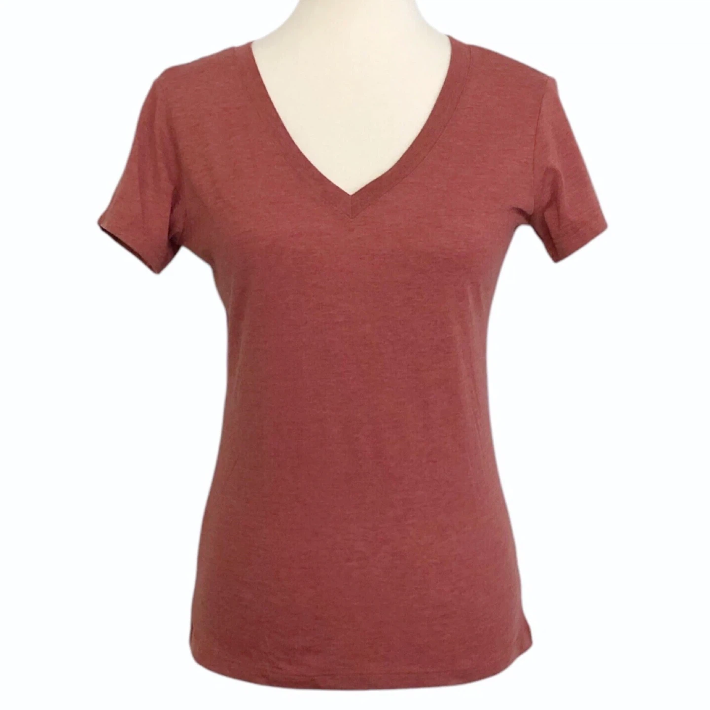XXI Brand (21) Rusty Red Short Sleeve V-Neck Tee NWT Size Medium - photo 2